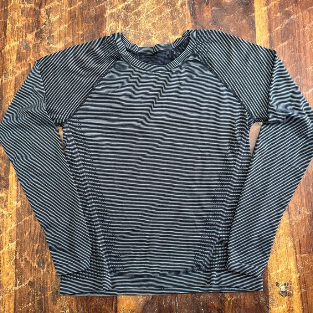 Athleta momentum, seamless long sleeve